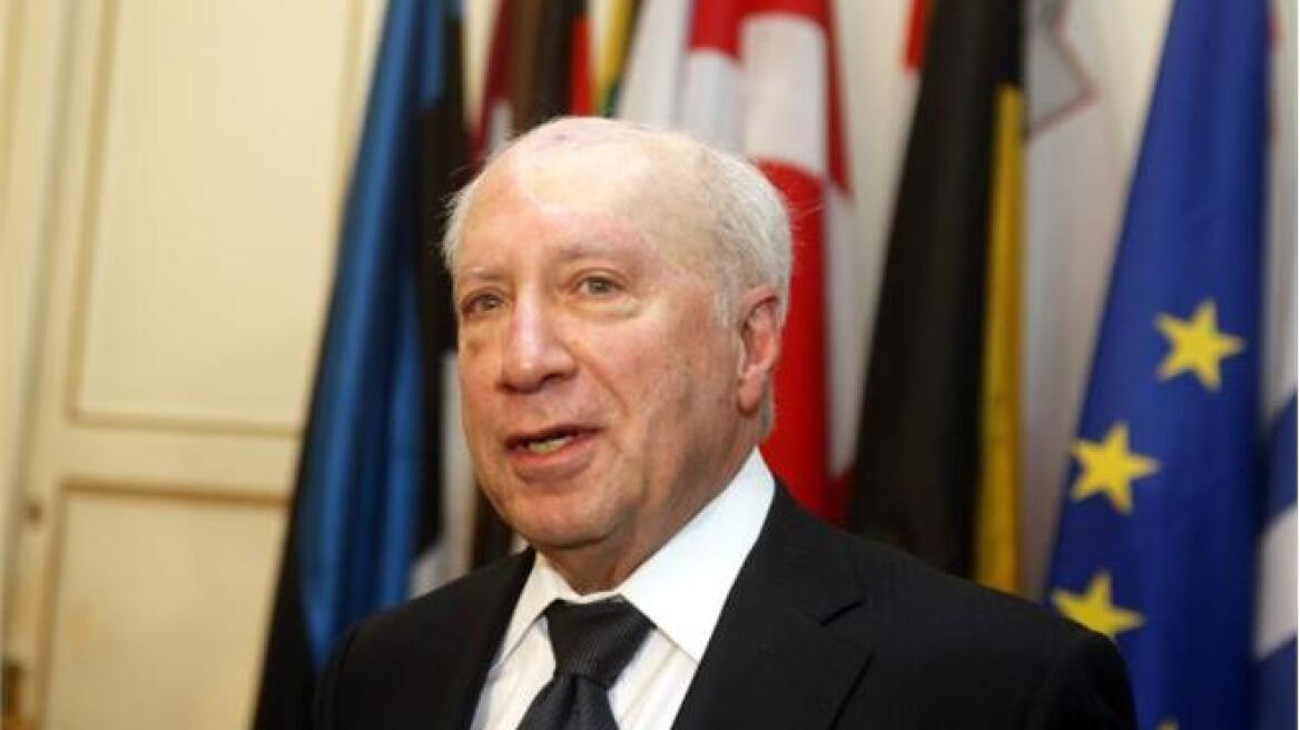 Νίμιτς από Βρυξέλλες: Μέσα στο 2018 πρέπει να λυθεί το θέμα της ονομασίας των Σκοπίων