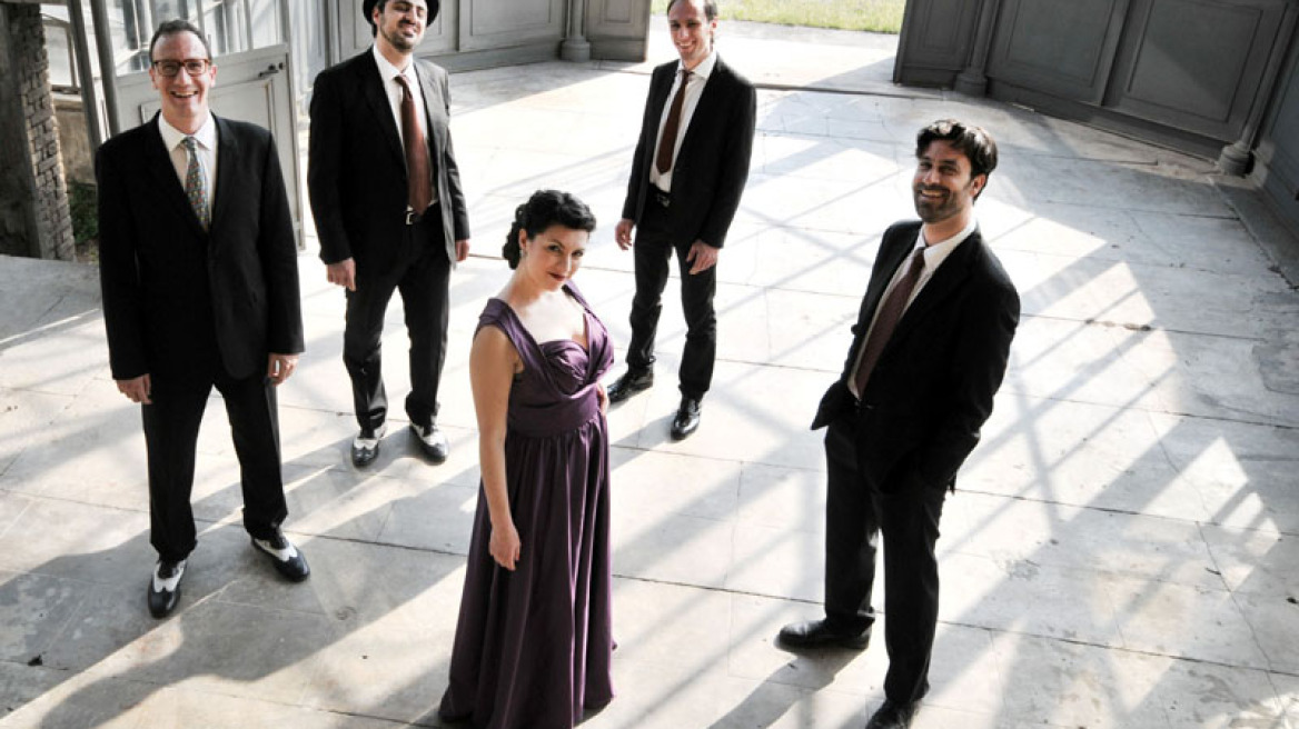 Χριστούγεννα και Πρωτοχρονιά στο Half Note