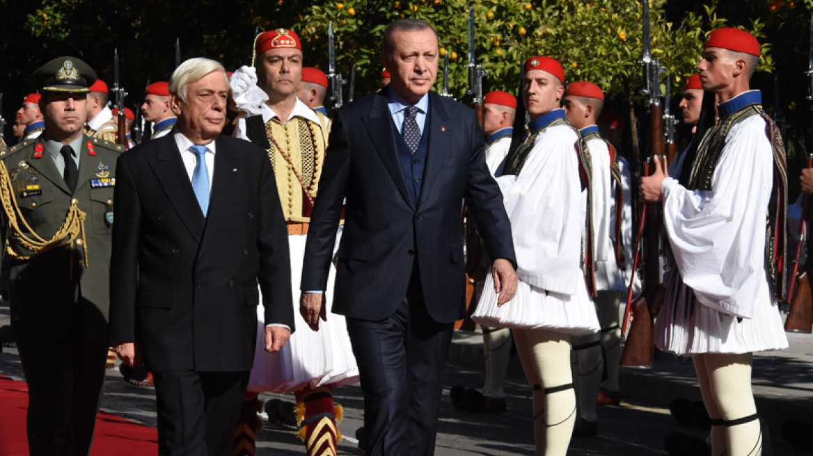 Πώς η Mercedes «ενώνει» Παυλόπουλο - Ερντογάν 