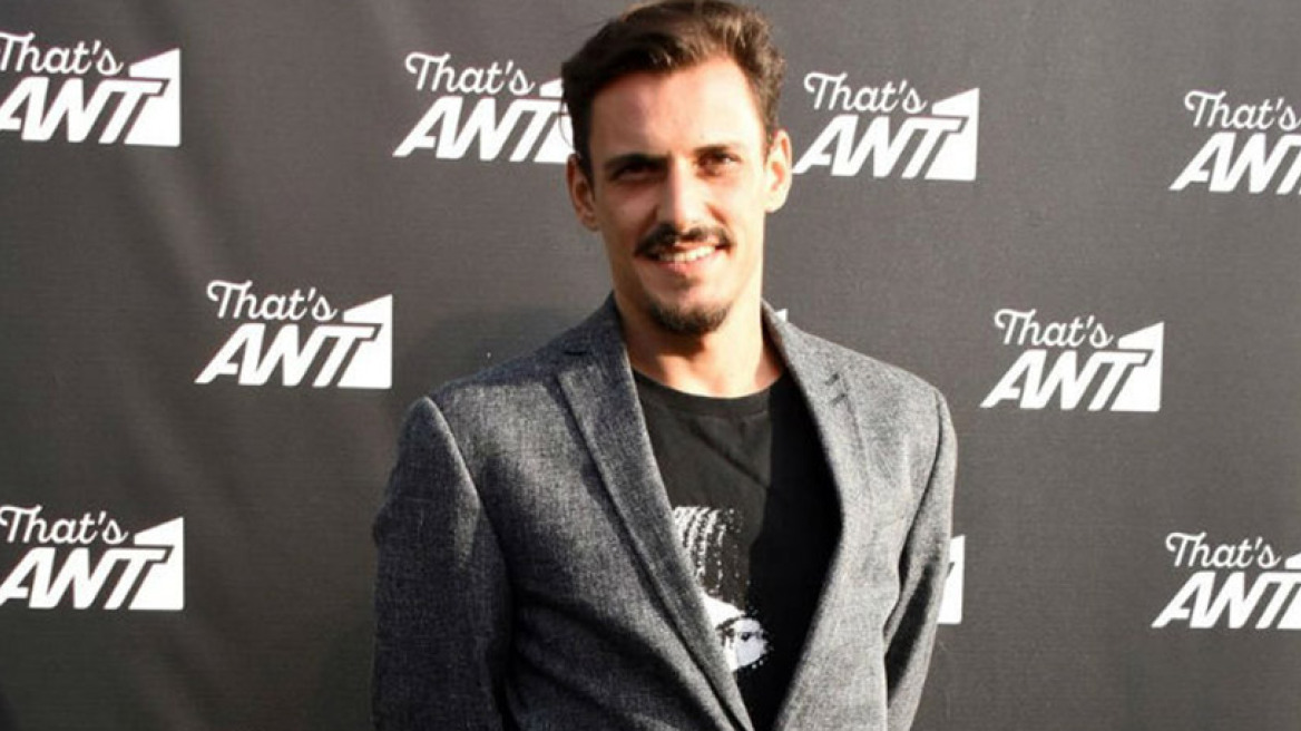 Σταύρος Σβήγκος: Η πρώτη δημόσια εμφάνιση του ηθοποιού με την εγκυμονούσα σύντροφό του