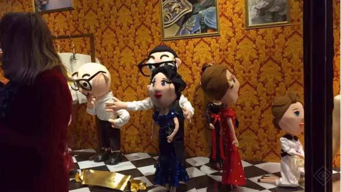 Η φετινή διακόσμηση στις βιτρίνες του Harrods έχει την υπογραφή των Dolce & Gabana