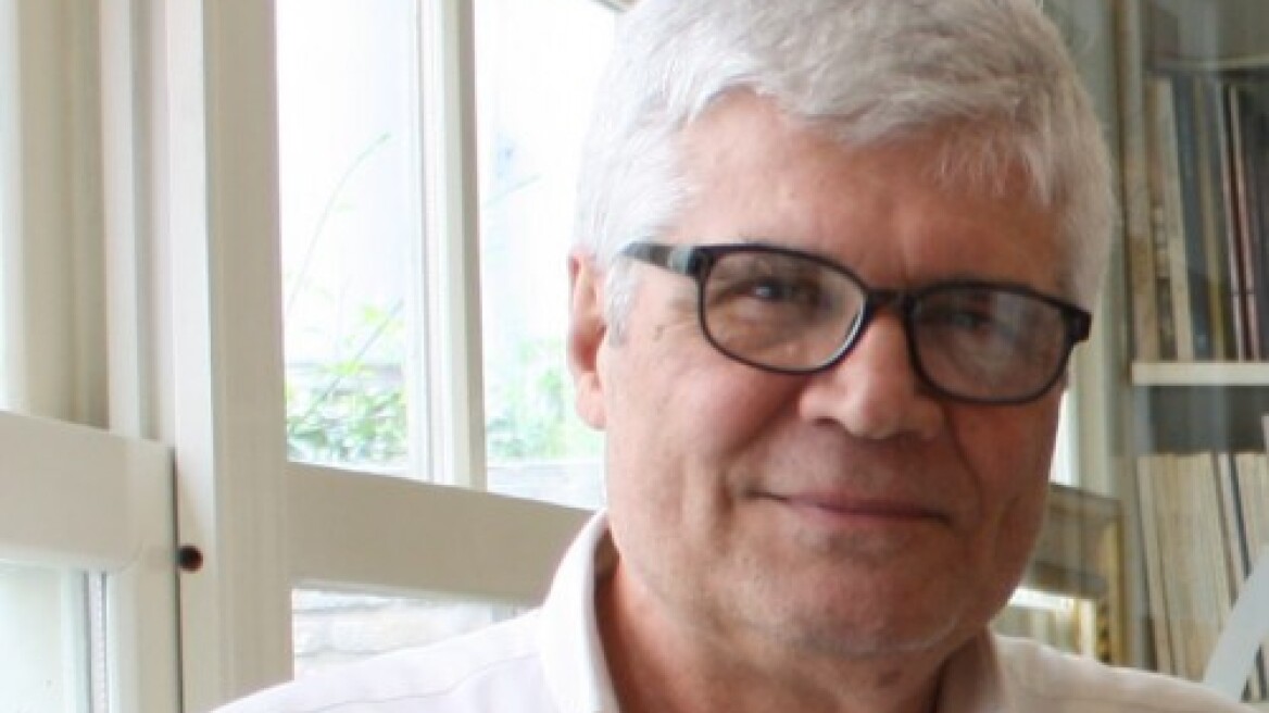 Πέθανε ο ιδρυτής των εκδόσεων «Ύψιλον», Θανάσης Χαρμάνης