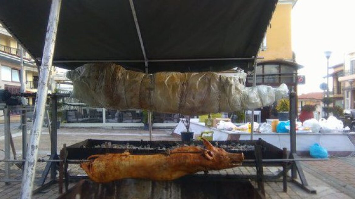 Στις Φέρες σούβλισαν μοσχάρι 295 κιλών!