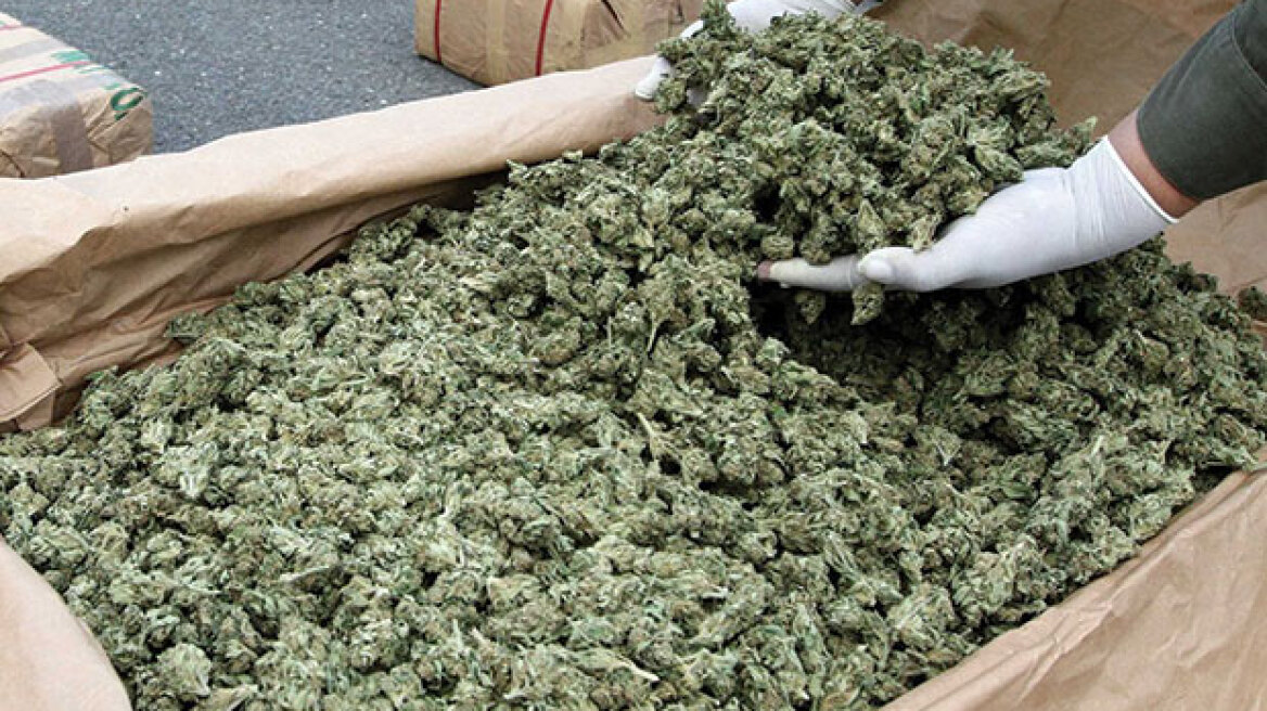 Οκτώ τόνοι χασίς κατασχέθηκαν στην Αραβική Θάλασσα από το Πολεμικό Ναυτικό της Αυστραλίας