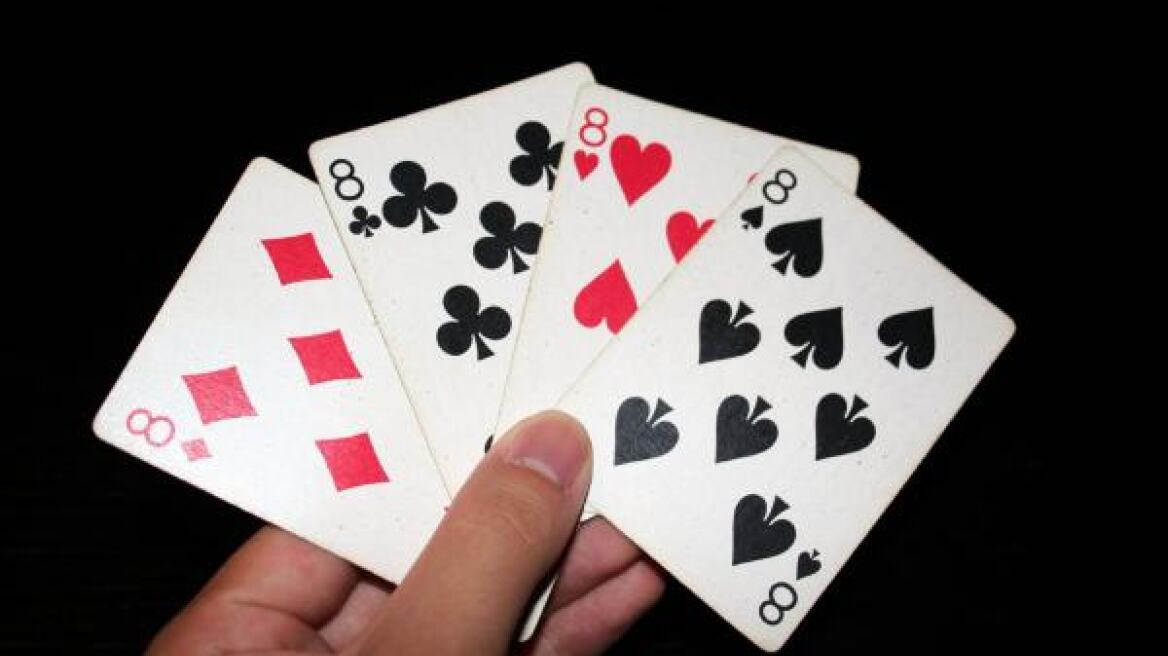 Ο... «Θανάσης» έκαψε επτά άνδρες στο Αγρίνιο