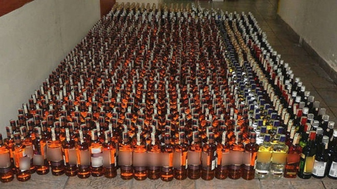 Ηράκλειο: Θα γέμιζαν τα μαγαζιά με ποτά «μπόμπες» - «Λαβράκι» έβγαλαν οι αστυνομικοί 