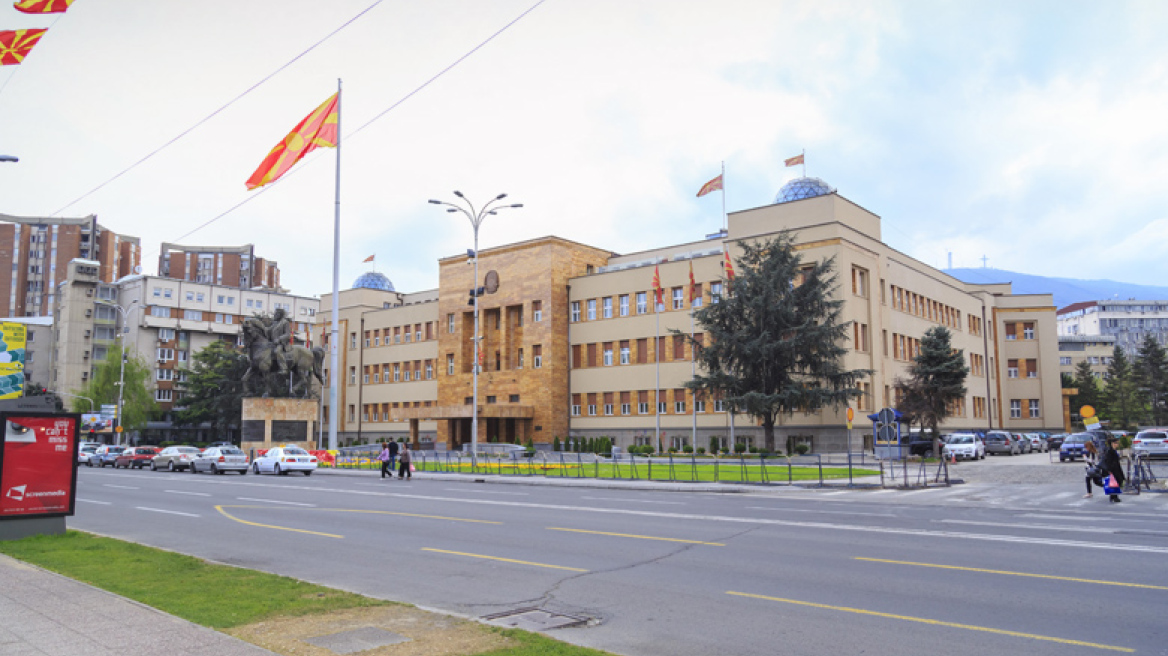 Στην απέλαση ενός Ρώσου διπλωμάτη προχωρά και η ΠΓΔΜ 