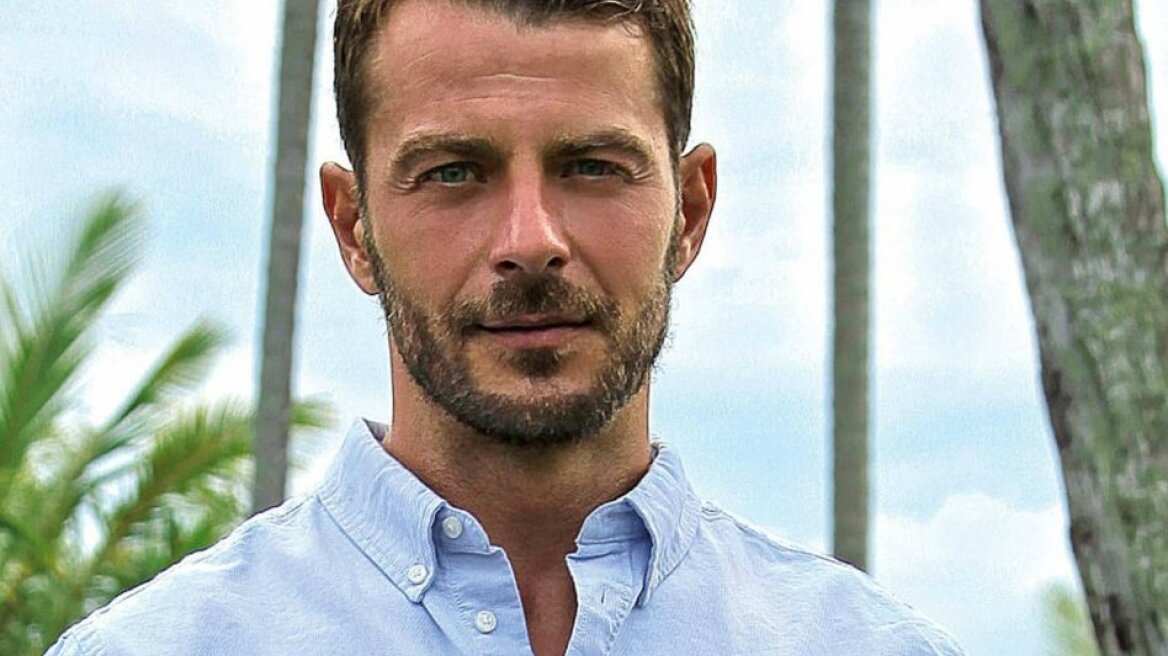 Ο Ντάνος... αυτοαποθεώνεται: «Δεν περίμενα να είναι τόσο καλό το βιβλίο μου»