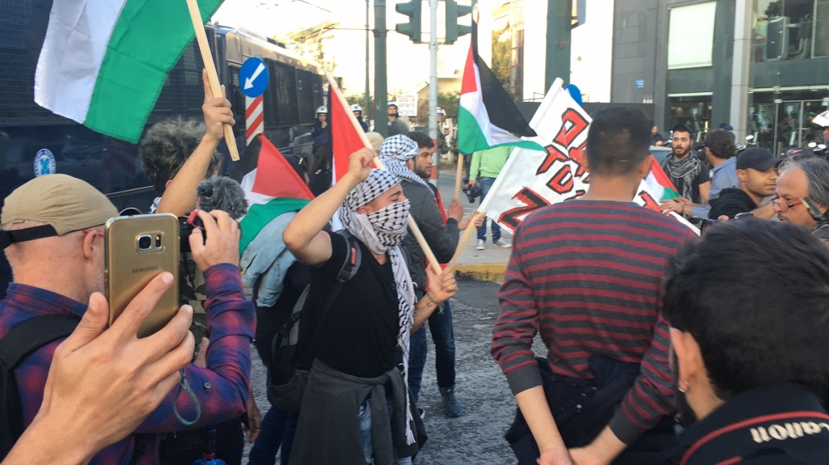 Πορεία αλληλεγγύης για την Παλαιστίνη στην πρεσβεία του Ισραήλ