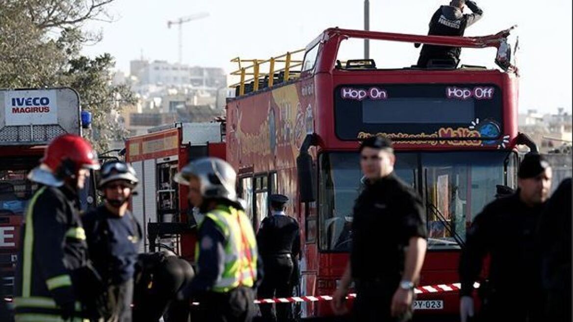 Τραγωδία στη Μάλτα: Δύο νεκροί και 50 τραυματίες μετά από πρόσκρουση σε δέντρο