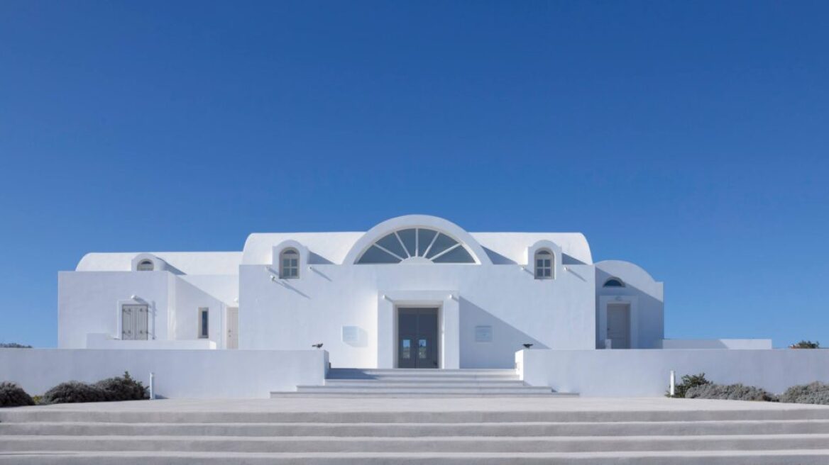 Ξενοδοχειακό σεμινάριο στη Σαντορίνη