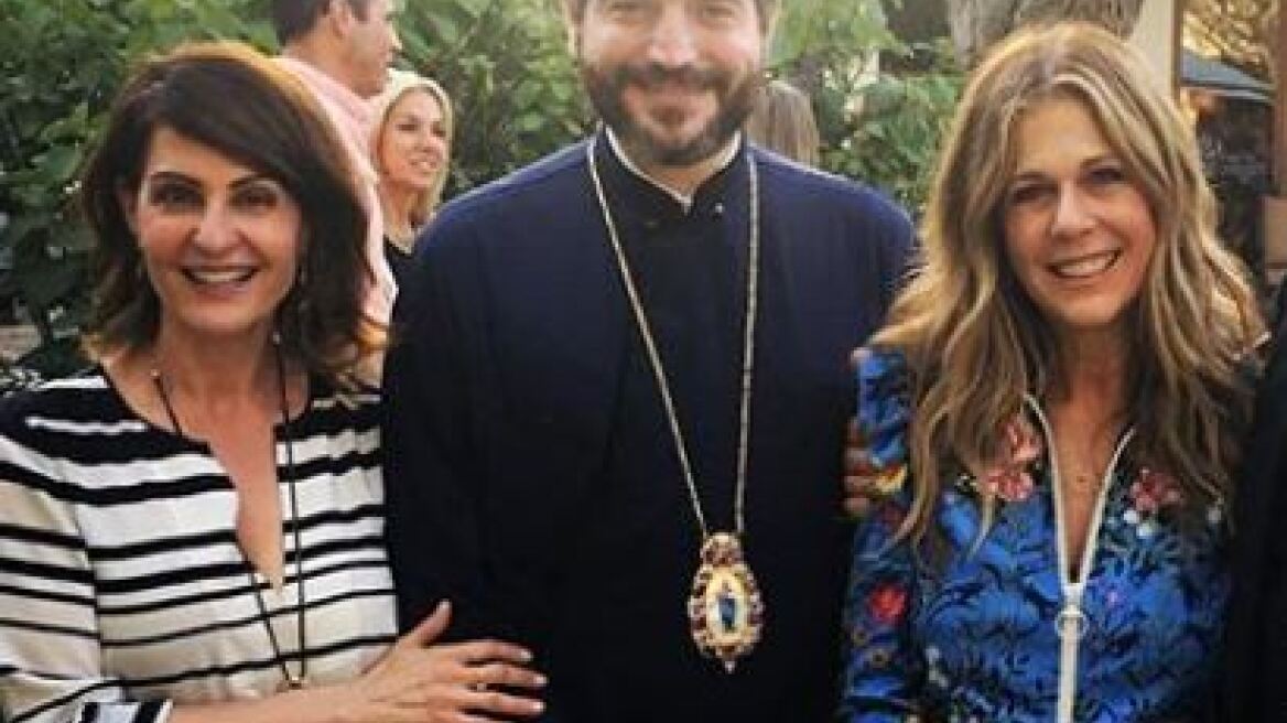 Με τη Νία Βαρντάλος έκανε Ανάσταση και φέτος η Ελληνίδα σύζυγος του Τομ Χανκς