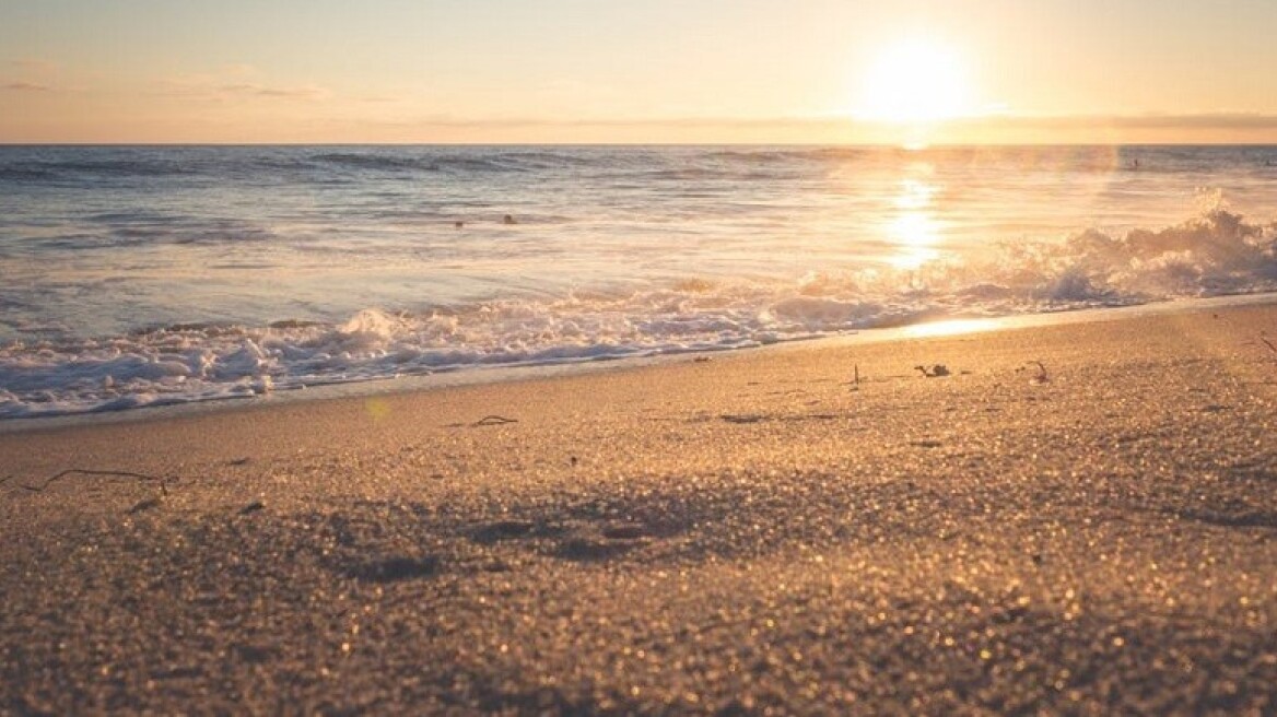 «Μύρισε» καλοκαίρι: Ήλιος και άνοδος της θερμοκρασίας