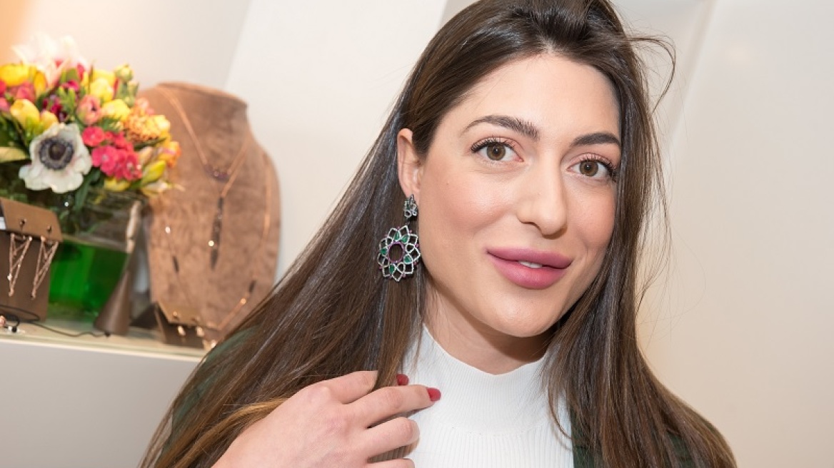 Φλορίντα Πετρουτσέλι: Η πρώτη φωτογραφία του γάμου της 