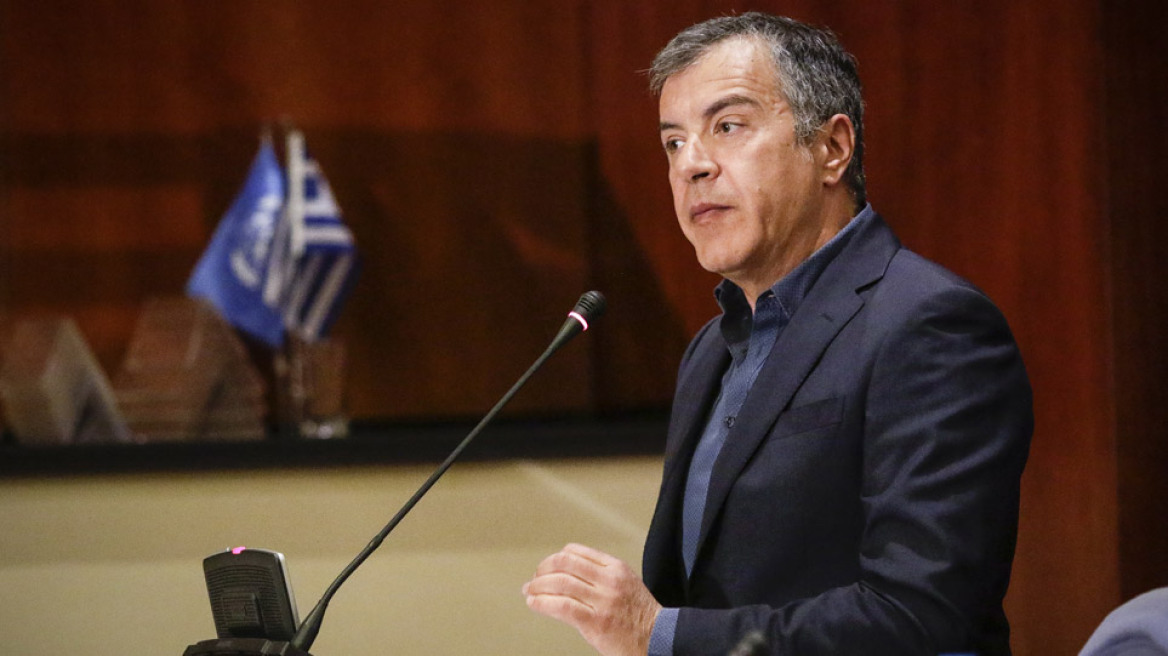 Θεοδωράκης: Το Αιγαίο δεν είναι σκηνικό για τηλεοπτικά ριάλιτι