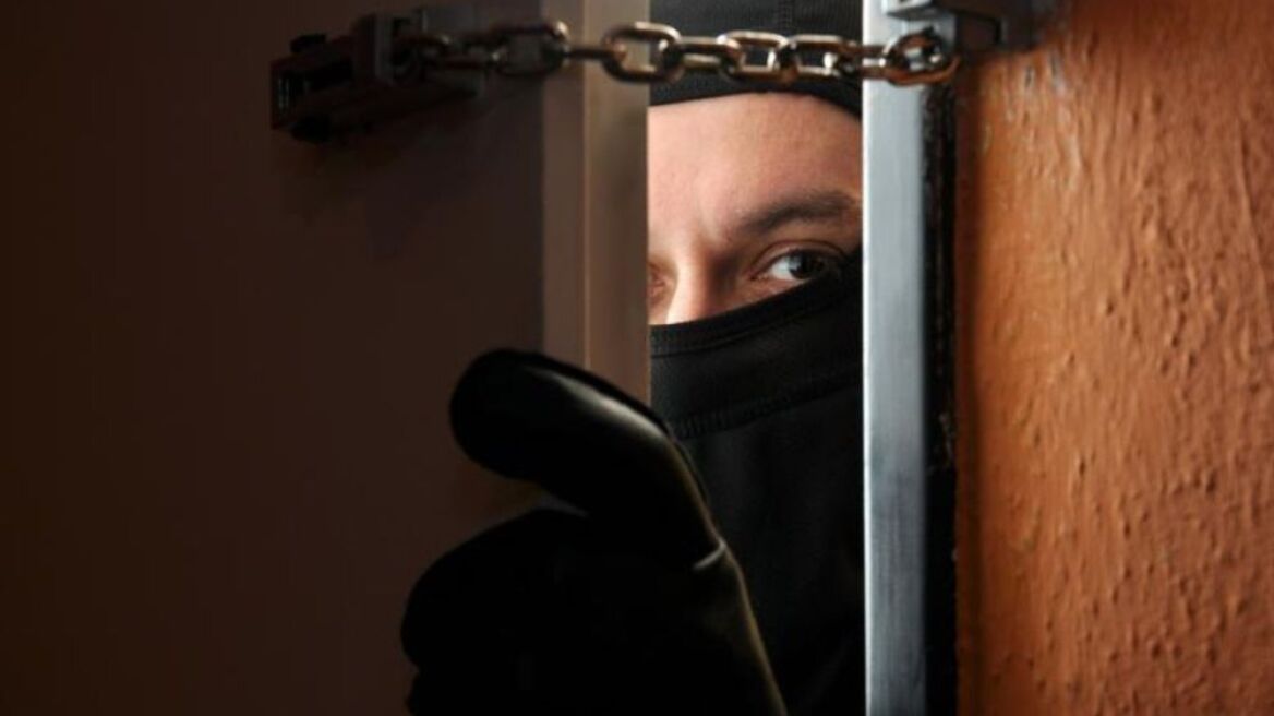 ΣΟΚ: Εργαλεία για διαρρήκτες ελεύθερα στο διαδίκτυο (video)