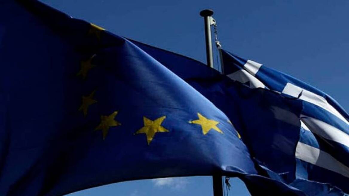 Handelsblatt: Οι ελληνικές τράπεζες περνούν το stress test της ΕΚΤ