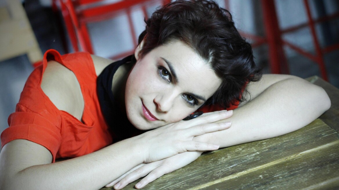 Ανδριάνα Μπάμπαλη: Η ατυχής συνεργασία με τους Νταλάρα και Ρέμο