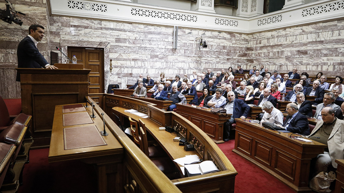 Βουλή: Το νομοσχέδιο για τη ΔΕΗ απειλεί την κυβερνητική συνοχή