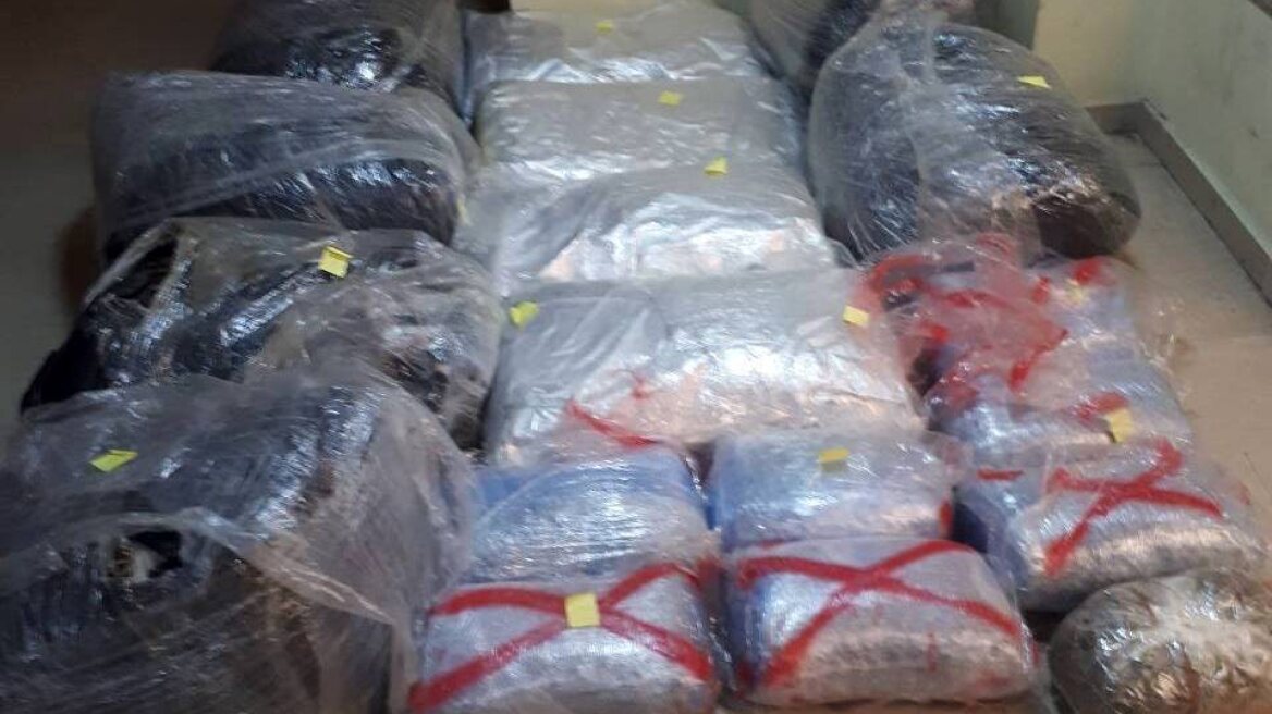 Κομοτηνή: Πήγαν να πουλήσουν 112 κιλά κάνναβης σε αστυνομικούς