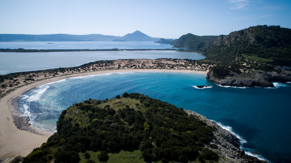 Βοϊδοκοιλιά: Απόδραση στη μαγευτική παραλία
