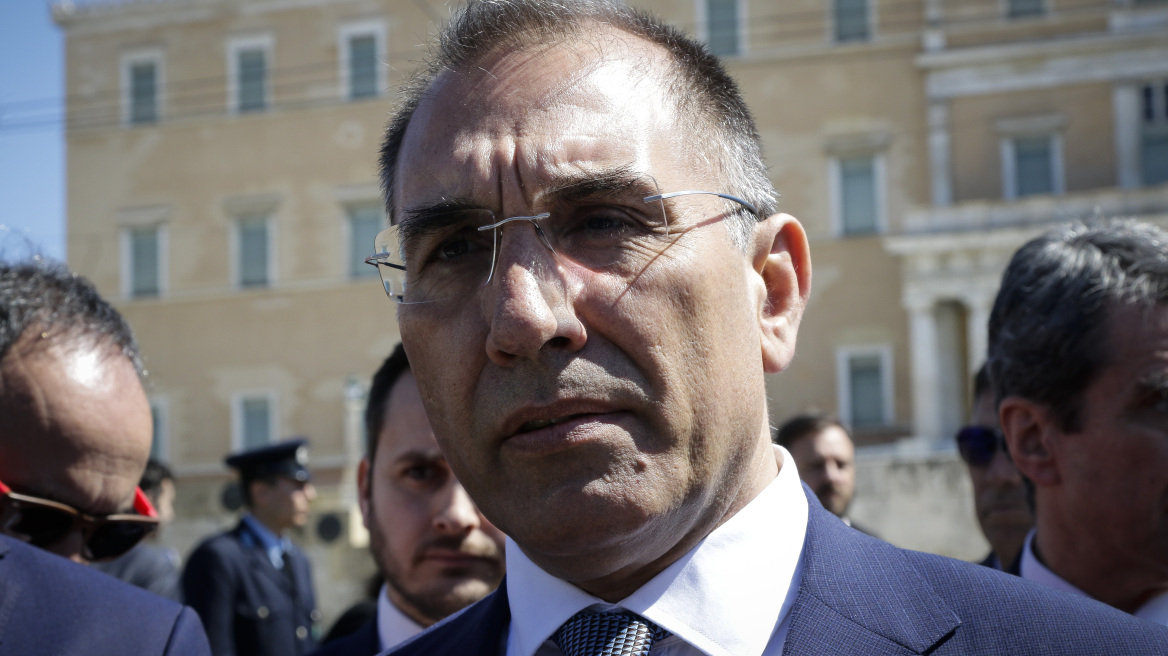Δημήτρης Καμμένος: Δεν προκύπτει από πουθενά ότι τα παιδιά με ανάδοχους ομόφυλους γονείς θα ζουν φυσιολογικά
