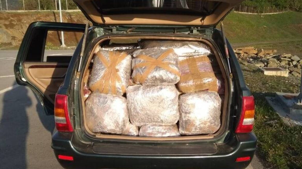 Δραπέτης των φυλακών Τρικάλων μετέφερε 248 κιλά ινδικής κάνναβης