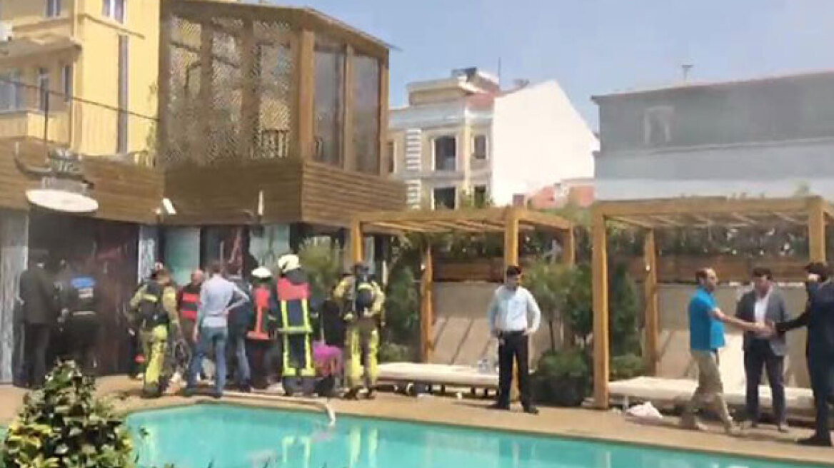 Φωτιά σε ξενοδοχείο κοντά στην Αγιά Σοφιά