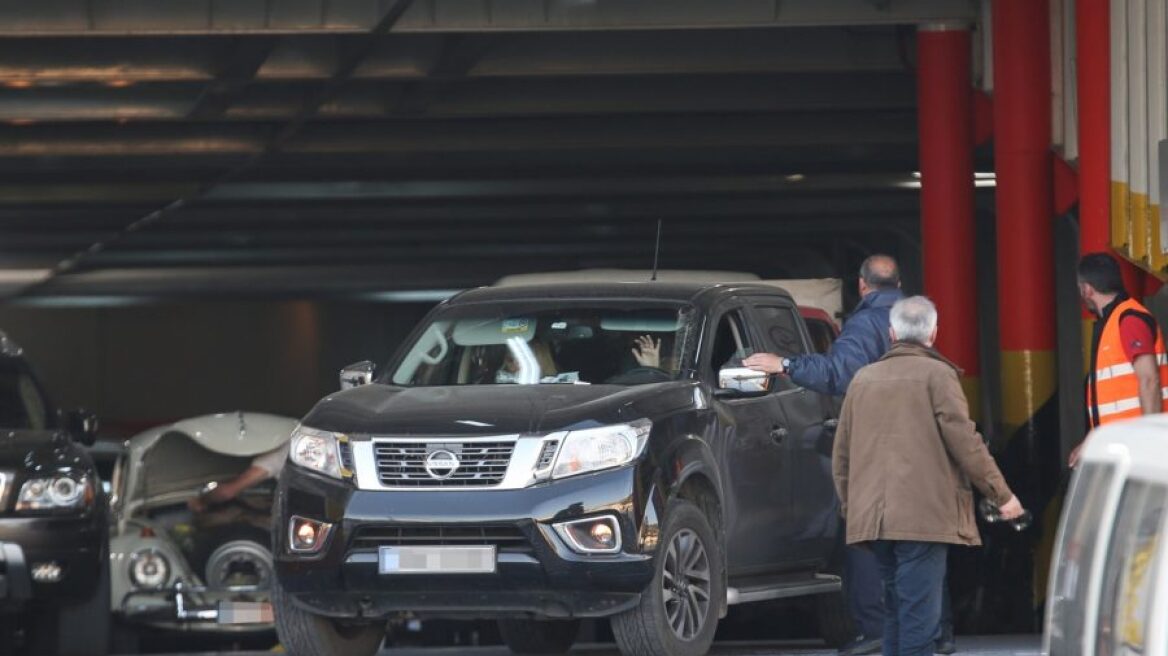 Η Ελένη Μενεγάκη και ο Ματέο Παντζόπουλος μπάρκαραν