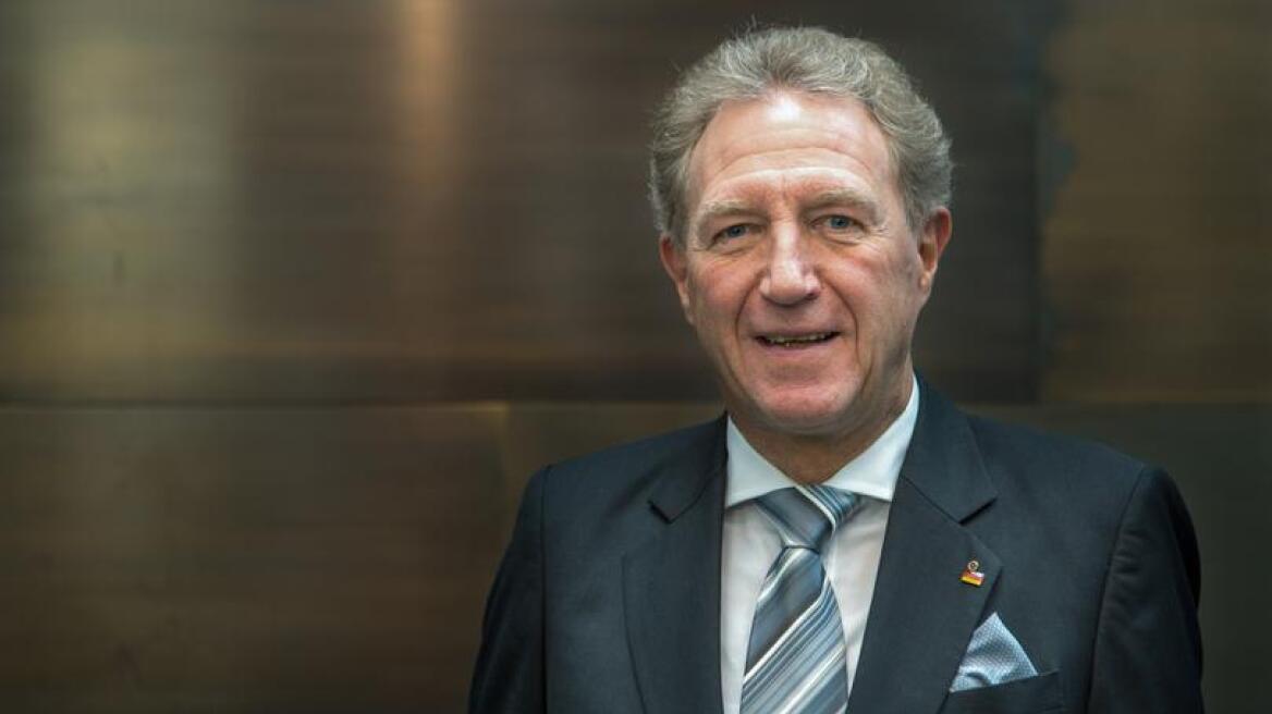 Από τον Φούχτελ στον Μπάρτλε