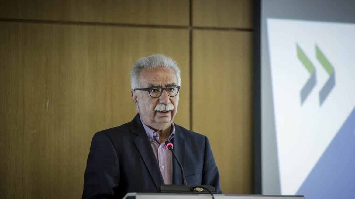 Ο Γαβρόγλου ανακοίνωσε έκτακτη επιχορήγηση και προσλήψεις στα πανεπιστήμια