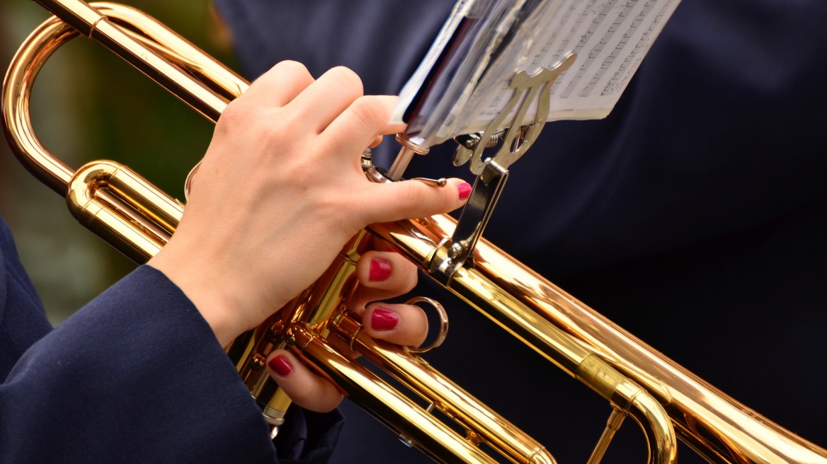 Διαγωνισμός υποτροφιών στην κλασική κιθάρα και την τρομπέτα