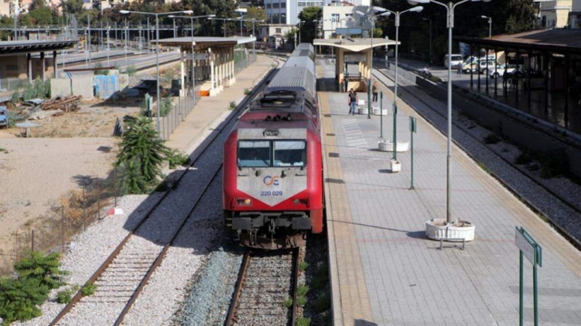 Σύγκρουση ΟΣΕ - ΤΡΑΙΝΟΣΕ και «καρφιά» για ρόλους και παραλείψεις