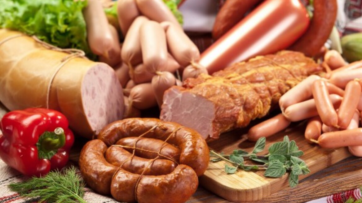 Νέα έρευνα αποκαλύπτει ποια είναι τα πιο καρκινογόνα τρόφιμα