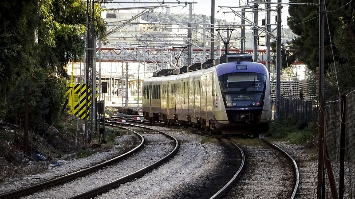 Στάσεις εργασίας σε τρένα και προαστιακό την Τρίτη 5 Νοεμβρίου