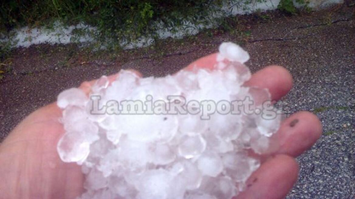 Φωτογραφίες και βίντεο: Χαλάζι και καταστροφές στον Δομοκό