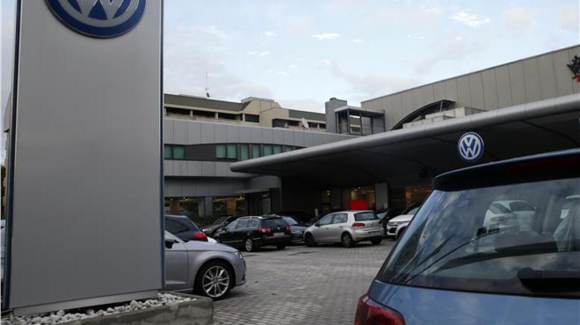 Γερμανία: Ανακαλούνται 410.000 αυτοκίνητα της Volkswagen και της SEAT 