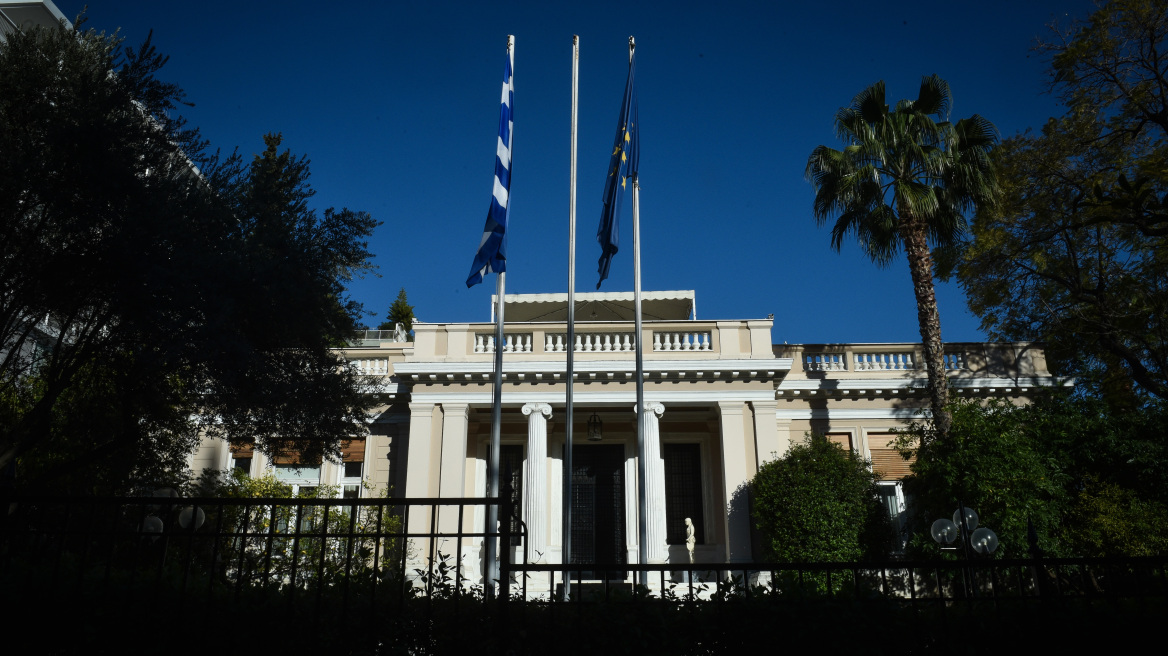 Εφ' όλης της ύλης συνάντηση Τσίπρα-Καμμένου στο Μέγαρο Μαξίμου 