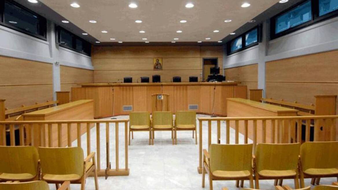 Βόλος: Δυόμισι χρόνια φυλακή σε «νταή» σύζυγο