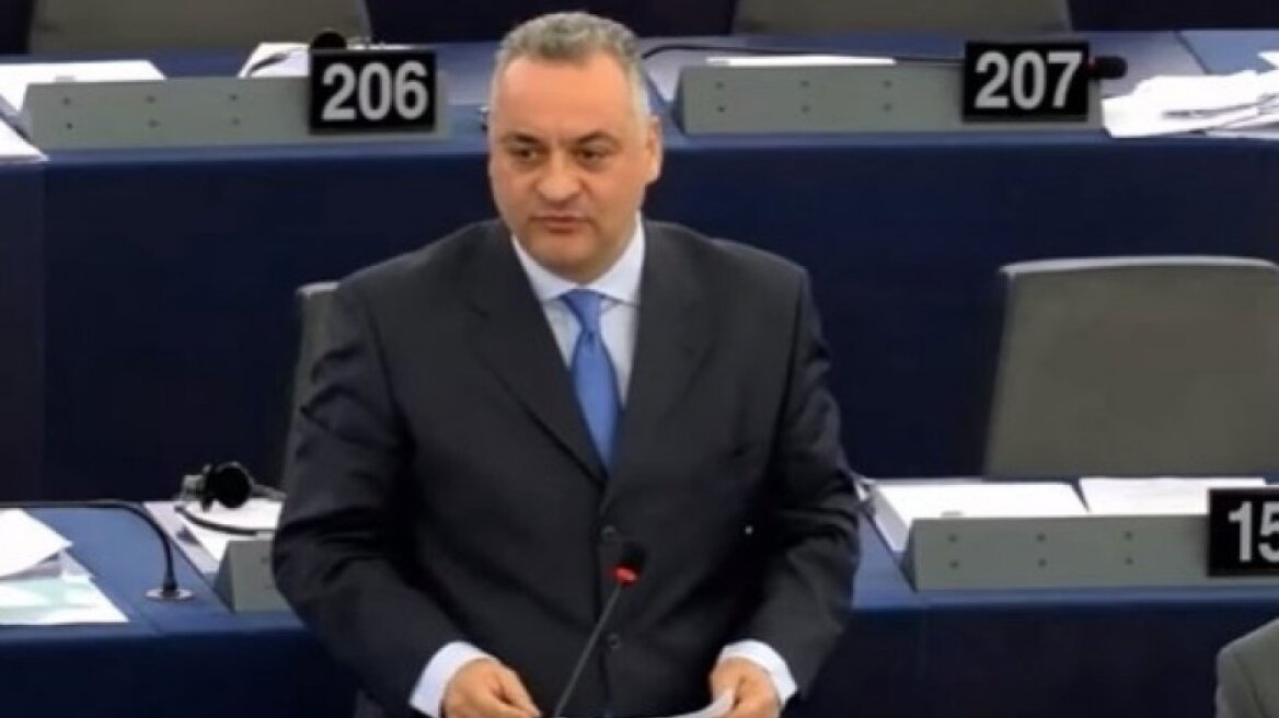 Τη Δευτέρα η επίσκεψη Κεφαλογιάννη στους δύο Έλληνες στρατιωτικούς