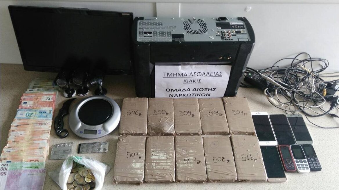 Θεσσαλονίκη: «Αστακός» το σπίτι Αλβανίδας που έκρυβε μεγάλη ποσότητα ηρωίνης