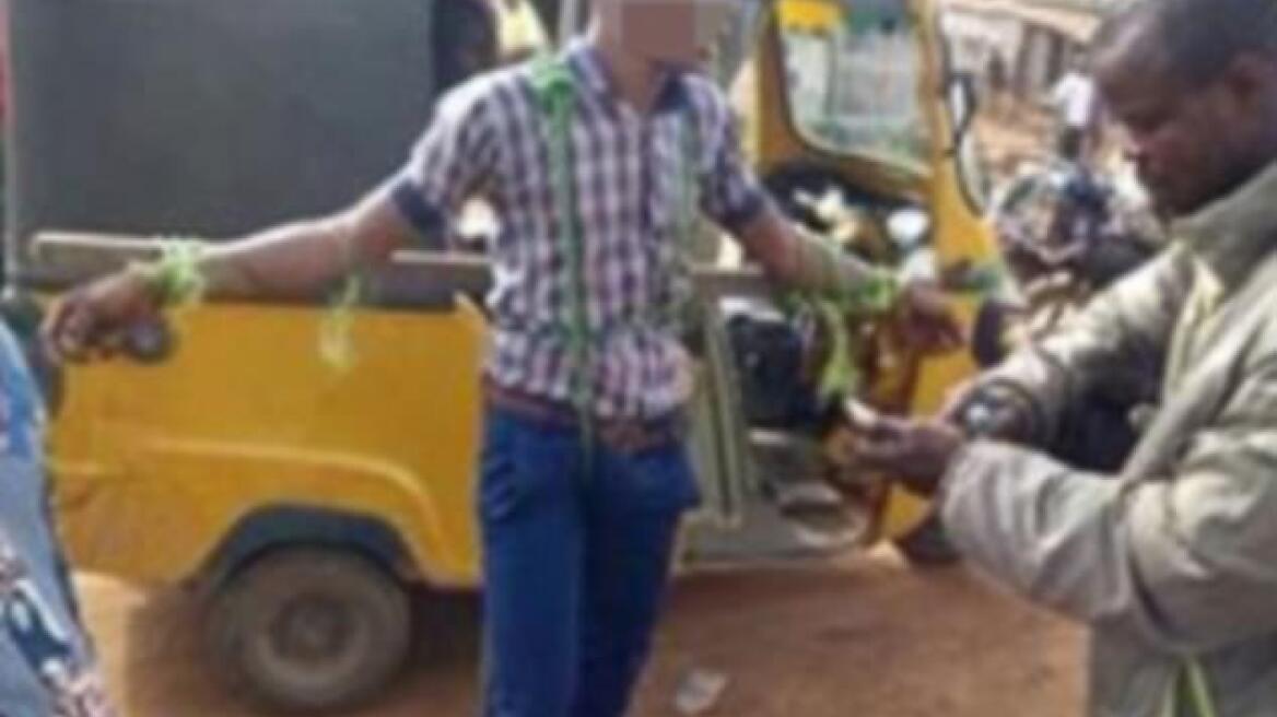 Αδιανόητο: Στη Νιγηρία «σταύρωσαν» μαθητές επειδή άργησαν στο σχολείο