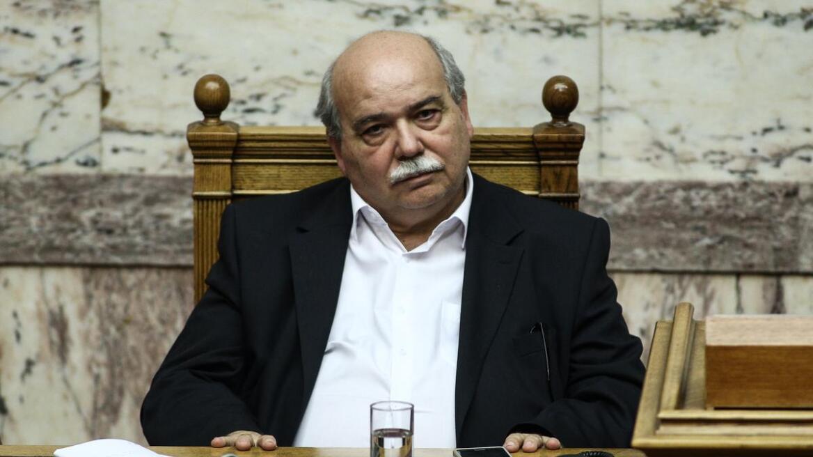 Βούτσης: «Καταδικάζω απερίφραστα τη φασιστική βία που εκδηλώθηκε στο πρόσωπο του Γιάννη Μπουτάρη»