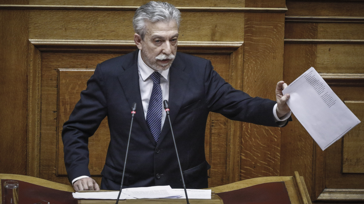 Ο Κοντονής διαβίβασε την υπόθεση Novartis από τη Βουλή στη Δικαιοσύνη