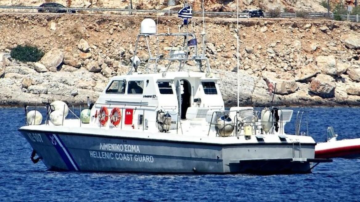 Ολονύκτιο θρίλερ με ιστιοφόρο ανοικτά της Μυκόνου