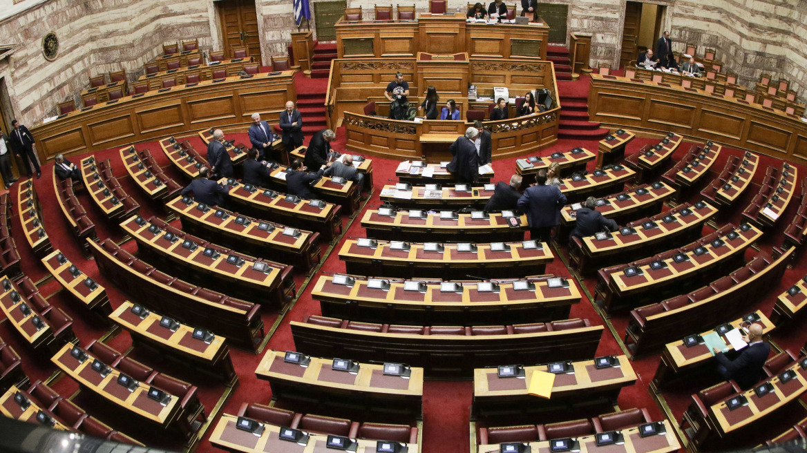 Βουλή: Απορρίφθηκε το αίτημα των ΑΝΕΛ για αναβολή της αυριανής συζήτησης για την οικονομία 