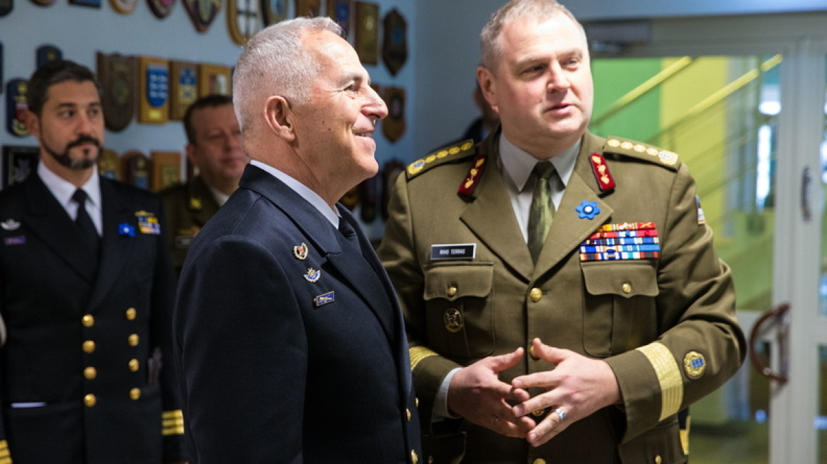 Αρχηγός ΓΕΕΘΑ: Επιβεβλημένη η υιοθέτηση μέτρων συλλογικής αντιμετώπισής των κυβερνοεπιθέσεων 