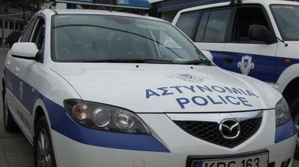 Κύπρος: Μαζικές συλλήψεις μετά από επίθεση σε αστυνομικό 