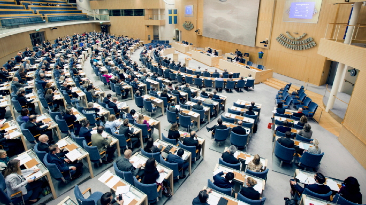 Η Σουηδία αναγνωρίζει για πρώτη φορά ως βιασμό το σεξ χωρίς συναίνεση