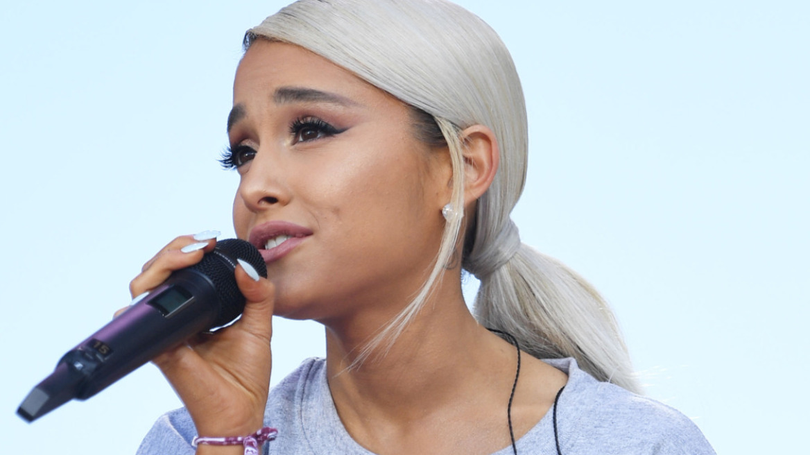 Ariana Grande: Το τατουάζ που αφιέρωσε στα 22 θύματα του Manchester Arena